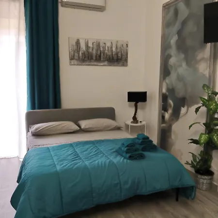 Molo Di Levante Catania