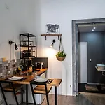 Molo Di Levante Konukevi 4*