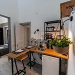 Konukevi Molo Di Levante 4*